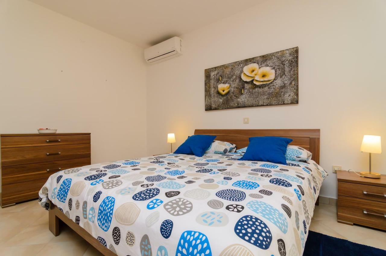 Ornella Zadar Exterior foto
