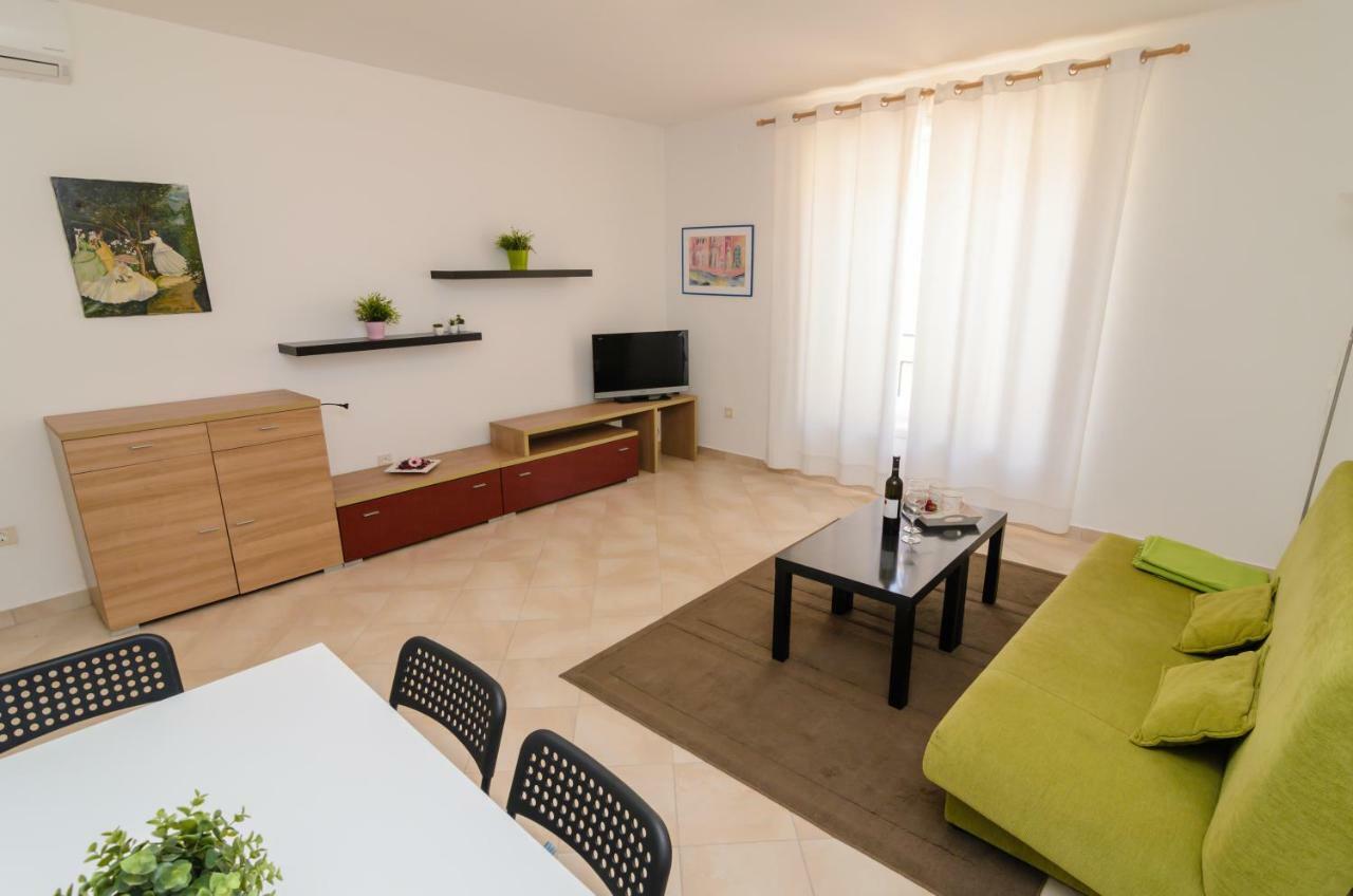 Ornella Zadar Exterior foto